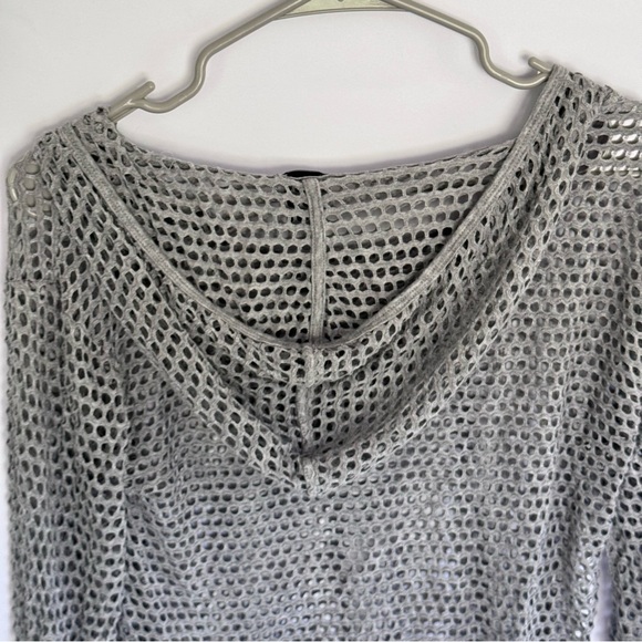 Laser cut Beach hoodie from Buckle High low hem Gray USA Made Small - Picture 3 of 16